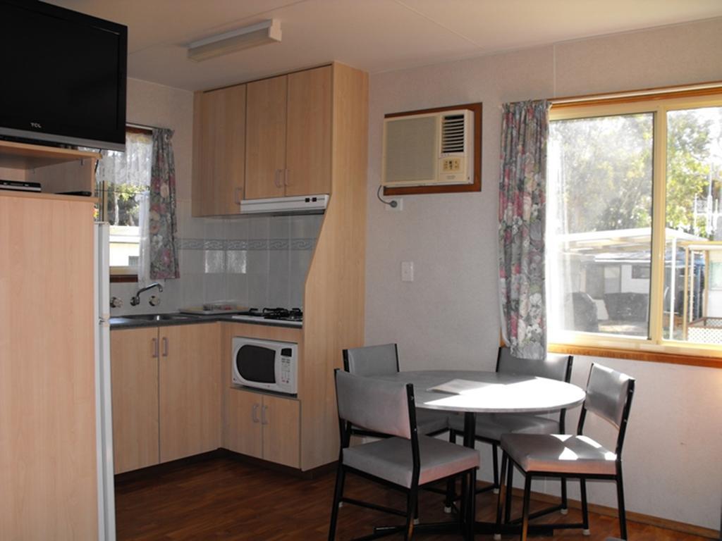 Smugglers Cove Holiday Village Forster Oda fotoğraf
